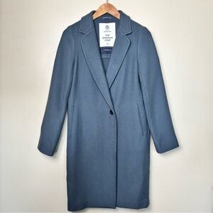 Babaton by Aritzia – The Stedman Coat
Size: 2XS | Color: Blue-Grey